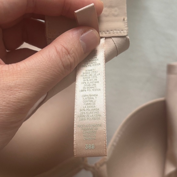 SKIMS Teardrop Push-Up Bra - Mica 38B - Picture 6 of 6